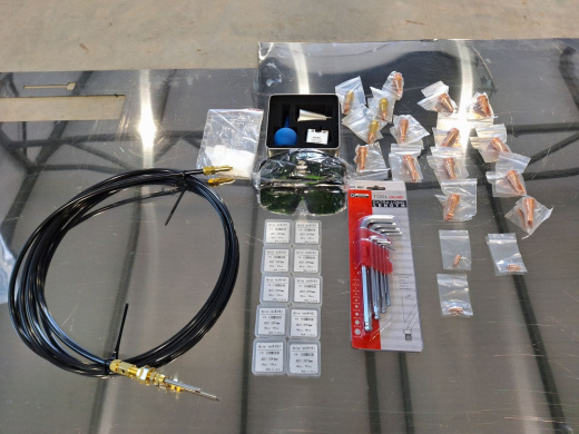 Установка лазерной сварки 3 в 1 V20 (MAXPHOTONICS2000W)  Установка лазерной сварки 3 в 1 V20 (MAXPHOTONICS2000W)