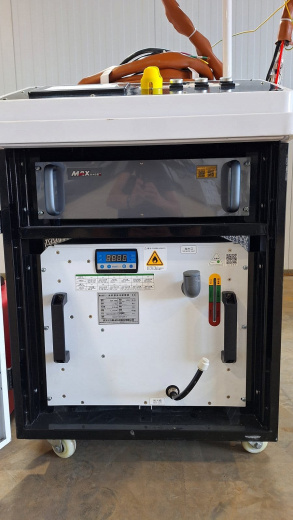 Установка лазерной сварки 3 в 1 V20 (MAXPHOTONICS1500W)